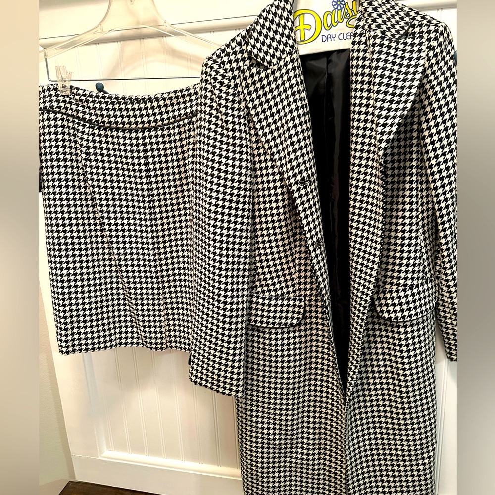 Jones NY suit set